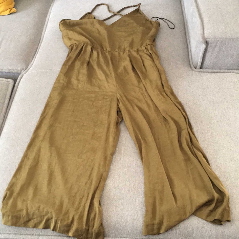 Zara olive jumper with pockets
